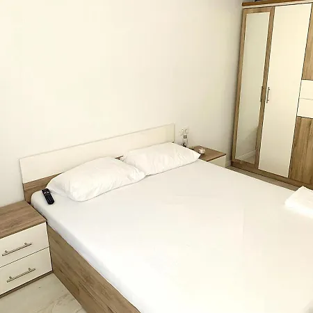 아파트 Apartament Lukiss Wave 3 *
